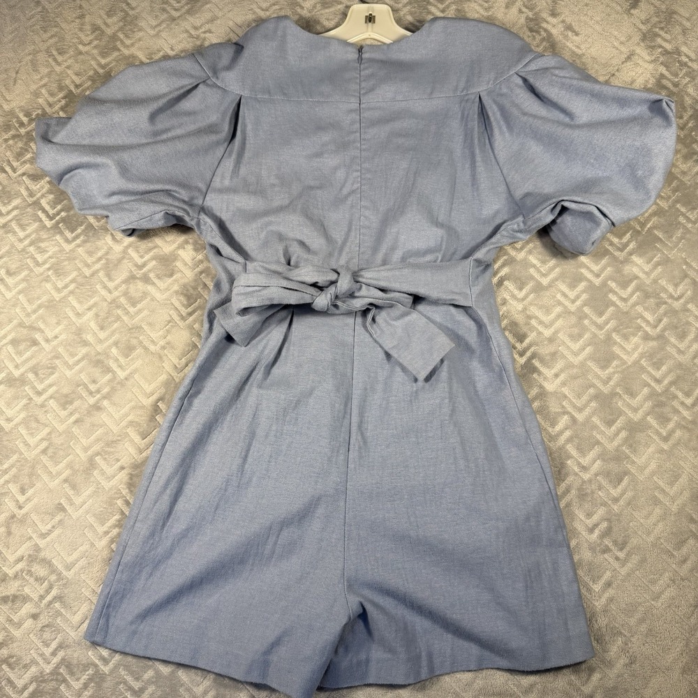 BCBG Maxazria Women's Size Small Flutter Sleeve V-Neck Blue Shorts Romper - Picture 2 of 8